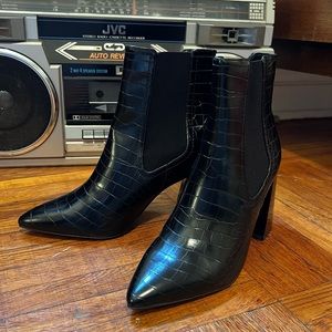 NWOT STEVEN by Steve Madden Nico Bootie